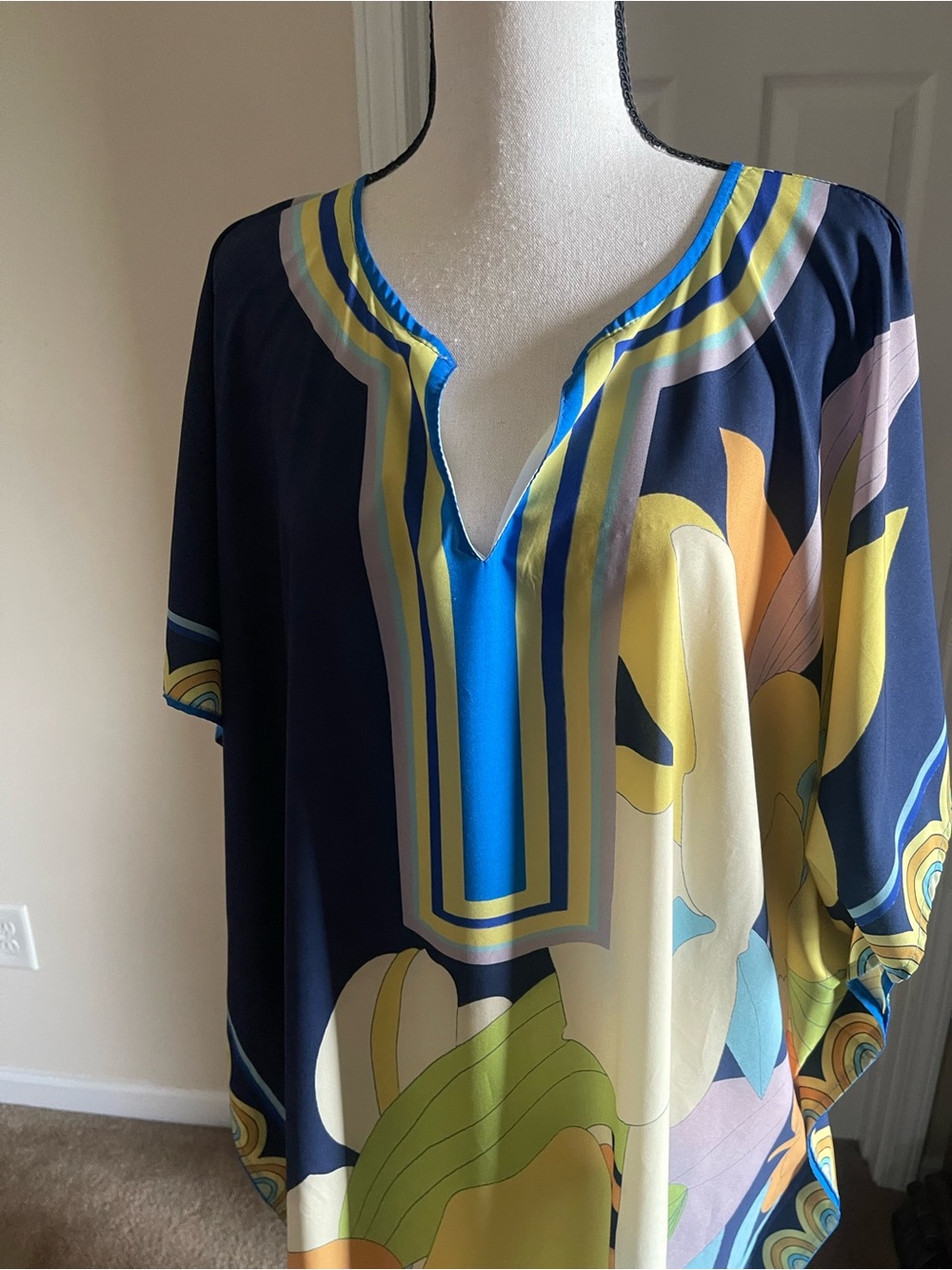 Colorful Floral Kaftan Tunic - Navy, Yellow, Green - Picture 3 of 16